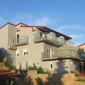 Gostinjska kuća Vila Velvet ***